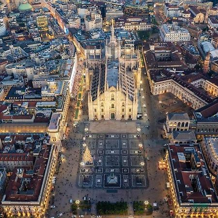 Duomo 10 Min Luxury • Terrazzo • Wi-Fi • Netflix Apartment Милано Екстериор снимка