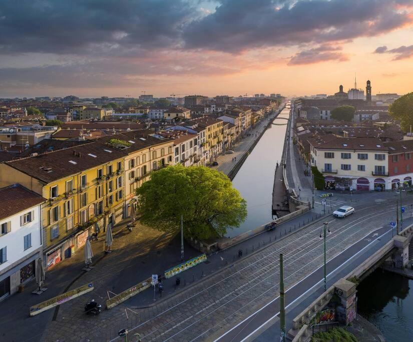 Duomo 10 Min Luxury • Terrazzo • Wi-Fi • Netflix Apartment Милано Екстериор снимка