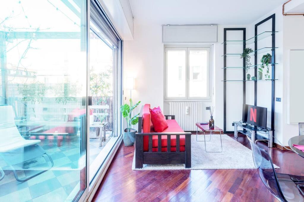 Duomo 10 Min Luxury • Terrazzo • Wi-Fi • Netflix Apartment Милано Екстериор снимка